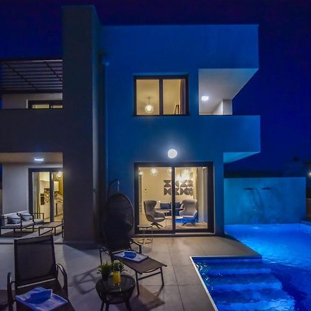 Villa Sara - Private Infinity Pool ノヴァリャ エクステリア 写真